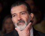 Antonio Banderas e Jamie King nell'action thriller Banshee