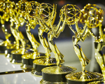 Emmy Award 2021, le previsioni sui vincitori: guerra aperta fra ancelle e regine