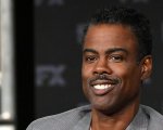 Chris Rock ha il Covid: “Fidatevi di me, vaccinatevi”