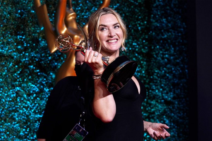 Kate Winslet ricorda l'adolescenza: 'Le mie prime esperienze intime furono con ragazze'