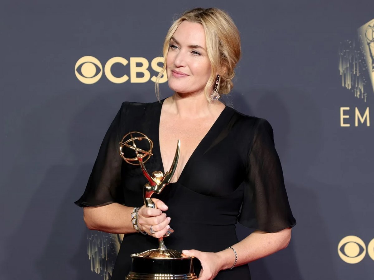 Kate Winslet parla della sua terapia col testosterone: "molte donne dovrebbero farlo per sé stesse"