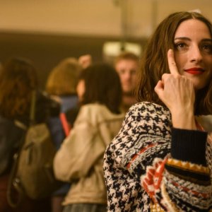 Eravamo canzoni: María Valverde in una sequenza