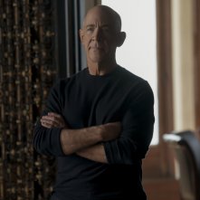 Goliath 4: J.K. Simmons in una scena della serie
