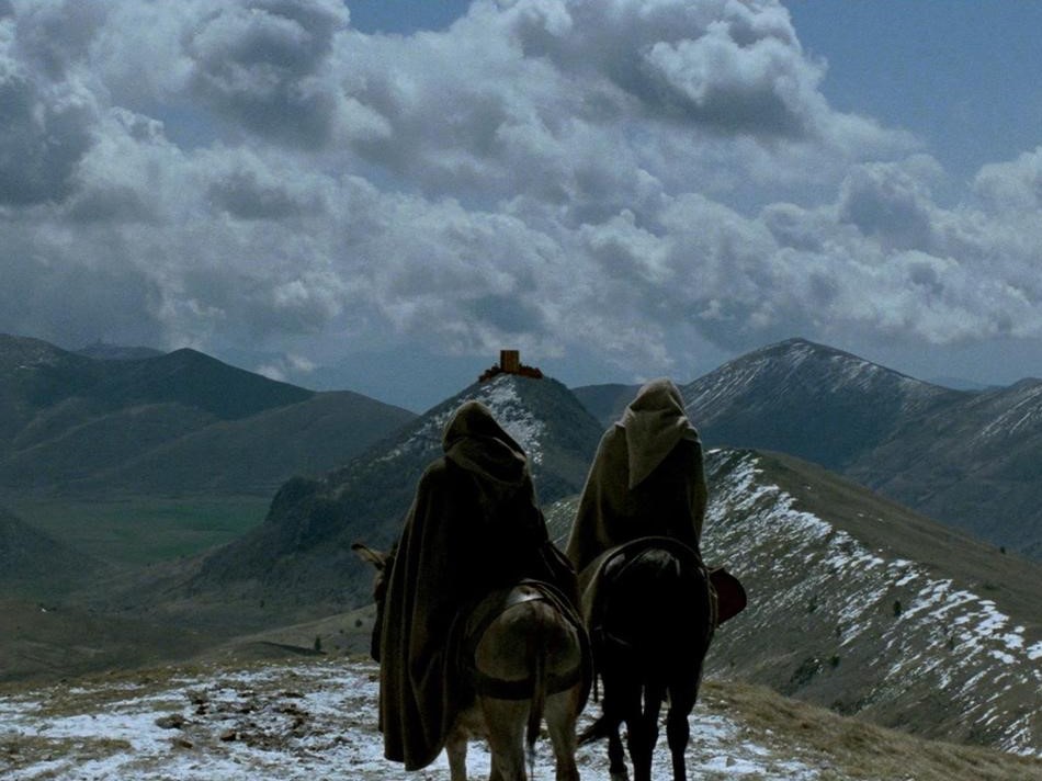 il nome della rosa torna in tv e sfida il suo stesso record di 14 milioni di telespettatori da Movieplayer.it il nome della rosa torna in tv e sfida il suo stesso record di 14 milioni di telespettatori