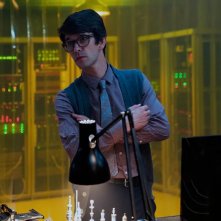 No Time To Die: Bem Whishaw in una scena del film