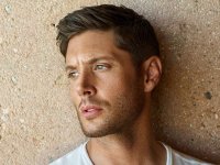 Walker: Jensen Ackles dirigerà un episodio della serie con Jared Padalecki