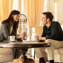 Every Breath You Take - Senza respiro: Sam Claflin eMichelle Monaghan in una scena del film