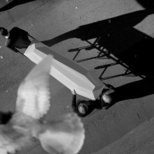 Isolation: una sequenza del segmento Mourning In the Time Of Corona Virus