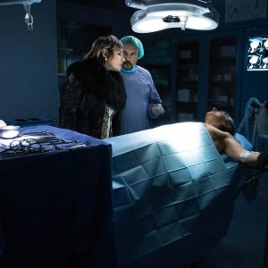 Con tutto il cuore: Vincenzo Salemme, Maurizio Casagrande e Cristina Donadio in una scena del film