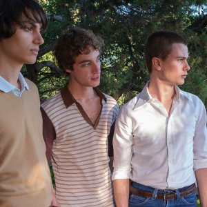 La scuola cattolica: Giulio Cavallo, Luca Vergoni, Giulio Pranno in una scena