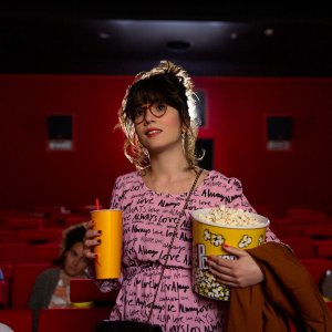 Guida astrologica per cuori infranti: Claudia Gusmano in una scena