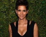 Halle Berry e suo figlio sono due gocce d'acqua: la foto su Instagram