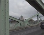 Breakfast over the bridge: il nuovo documentario di Mattia Mura proiettato sulle Rive del Danubio