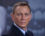 Daniel Craig dona 10mila sterline in beneficenza per la prevenzione dei suicidi