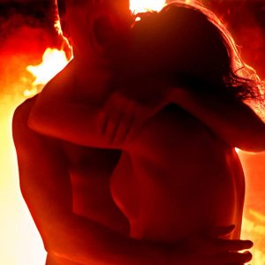 The Lonely Hearts Killers: Laurent Lucas e Lola Dueñas in una scena del film