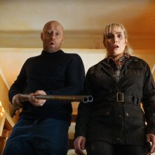 The Trip: Noomi Rapace e Aksel Hennie in una scena del film