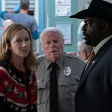 Halloween Kills: Charles Cyphers, Omar J. Dorsey, Judy Greer in una scena del film