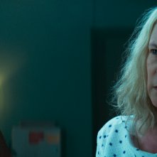 Halloween Kills: Jamie Lee Curtis in una scena del film