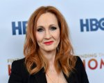 J.K Rowling, nuovo libro dell'autrice di Harry Potter da oggi in libreria