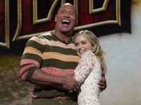 Dwayne Johnson: 'Disney chiese a me ed Emily Blunt di smetterla di parlare di sex toys nelle interviste'