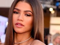 Zendaya sulla foto virale con Tom Holland: 'Vi spiego il motivo della mia espressione'