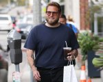Jonah Hill chiede di non fare commenti sul suo aspetto fisico: 'Non è utile e mi fa stare male'