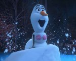 I racconti di Olaf: il trailer dei nuovi cortometraggi che riassumono i classici Disney