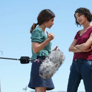 Purchè finisca bene - Tutta colpa della Fata Morgana: Nicole Grimaudo, Claudia Potenza in una scena del film