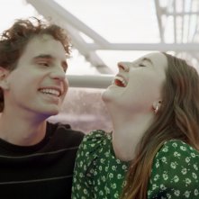 Caro Evan Hansen: Ben Platt e Kaitlyn Dever in una scena del film
