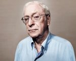 Michael Caine: 'Best Sellers potrebbe essere il mio ultimo film, ora sono uno scrittore'