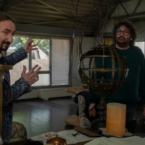 2 fantasmi di troppo: Nunzio Fabrizio Rotondo e Paolo Vita in una scena del film