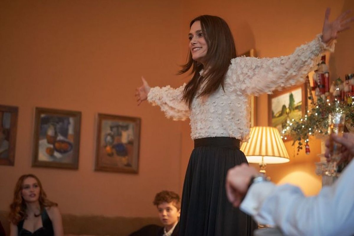 Silent Night Keira Knightley e Matthew Goode nel trailer e poster del