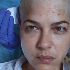 Introducing, Selma Blair: Selma Blair in un primo piano