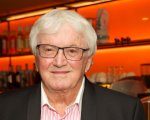 Willy Wonka, morto a 90 anni il celebre compositore Leslie Bricusse