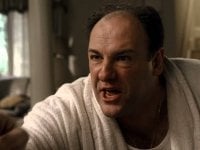 I Soprano, James Gandolfini si rifiutò di girare una scena di masturbazione, inizialmente