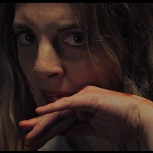 Bloodthirsty: Lauren Beatty in una scena