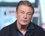 Alec Baldwin: Donald Trump jr. vende t-shirt pro-armi con le battute sull'incidente
