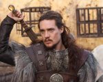 The Last Kingdom: la serie Netflix proseguirà con un film intitolato Seven Kings Must Die