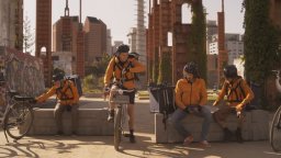 E Noi Come Stronzi Rimanemmo A Guardare - Clip Ride