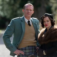 A Very British Scandal: i protagonisti in una foto della serie