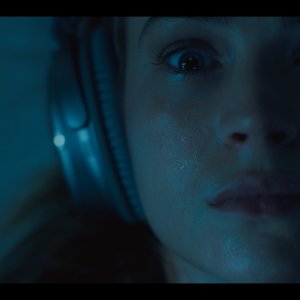 Books of Blood: Britt Robertson in un primo piano