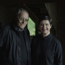 Helmut Newton - The Bad and the Beautiful: Isabella Rossellini in una scena