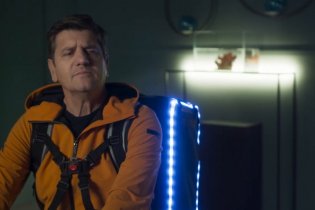 E Noi Come Stronzi Rimanemmo A Guardare - Clip Stella