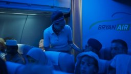 E Noi Come Stronzi Rimanemmo A Guardare - Clip Low Cost