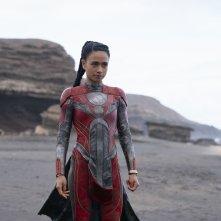 Eternals: Lauren Ridloff in una scena del film