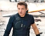 Jeremy Renner ha preso in prestito il costume di Hawkeye per indossarlo a scuola di sua figlia