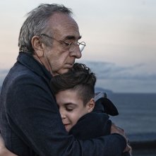 Il bambino nascosto: Silvio Orlando e Giuseppe Pirozzi in una scena del film