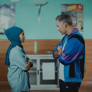 L'afide e la formica: Beppe Fiorello e Cristina Parku in una scena