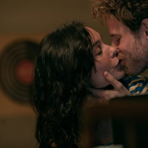 Il tempo che ti do: Nadia De Santiago e Álvaro Cervantes in una scena