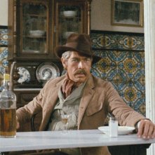 Giù la testa: James Coburn in un'immagine